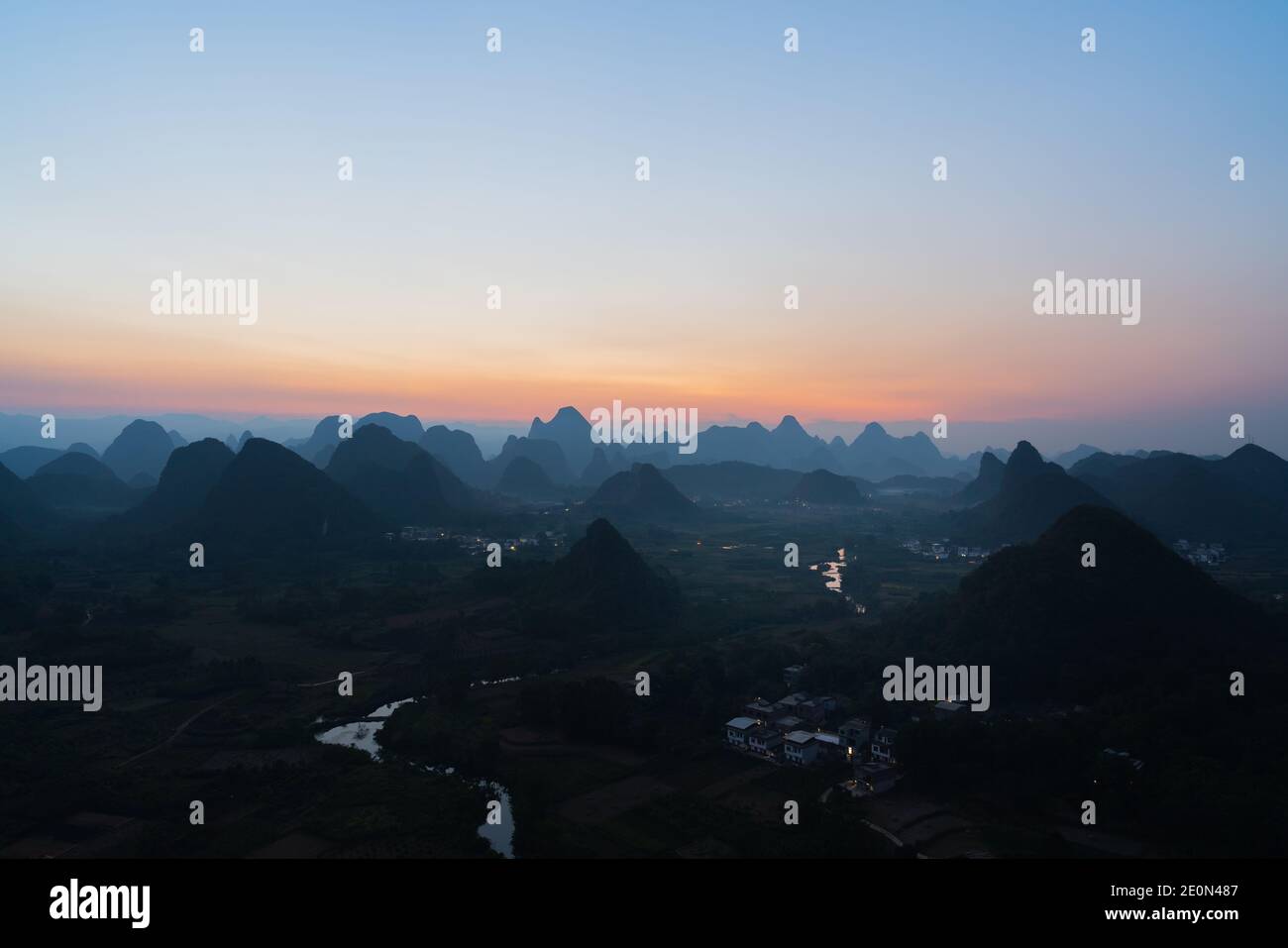 Montagne carsiche in Guilin Cina Foto Stock
