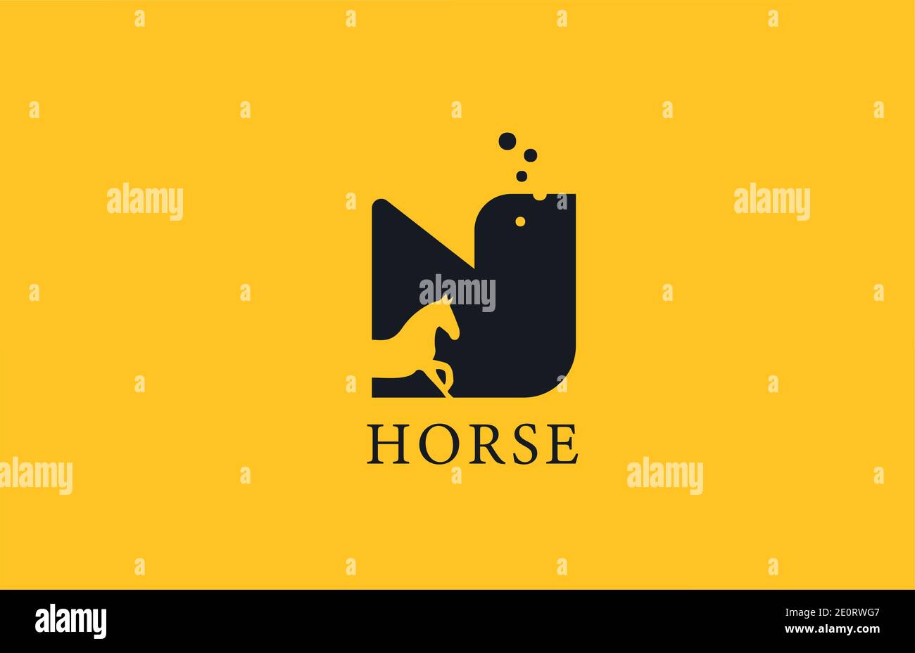 N icona gialla con il logo della lettera dell'alfabeto a cavallo nero con la forma dello stallone all'interno. Design creativo per aziende e aziende Illustrazione Vettoriale
