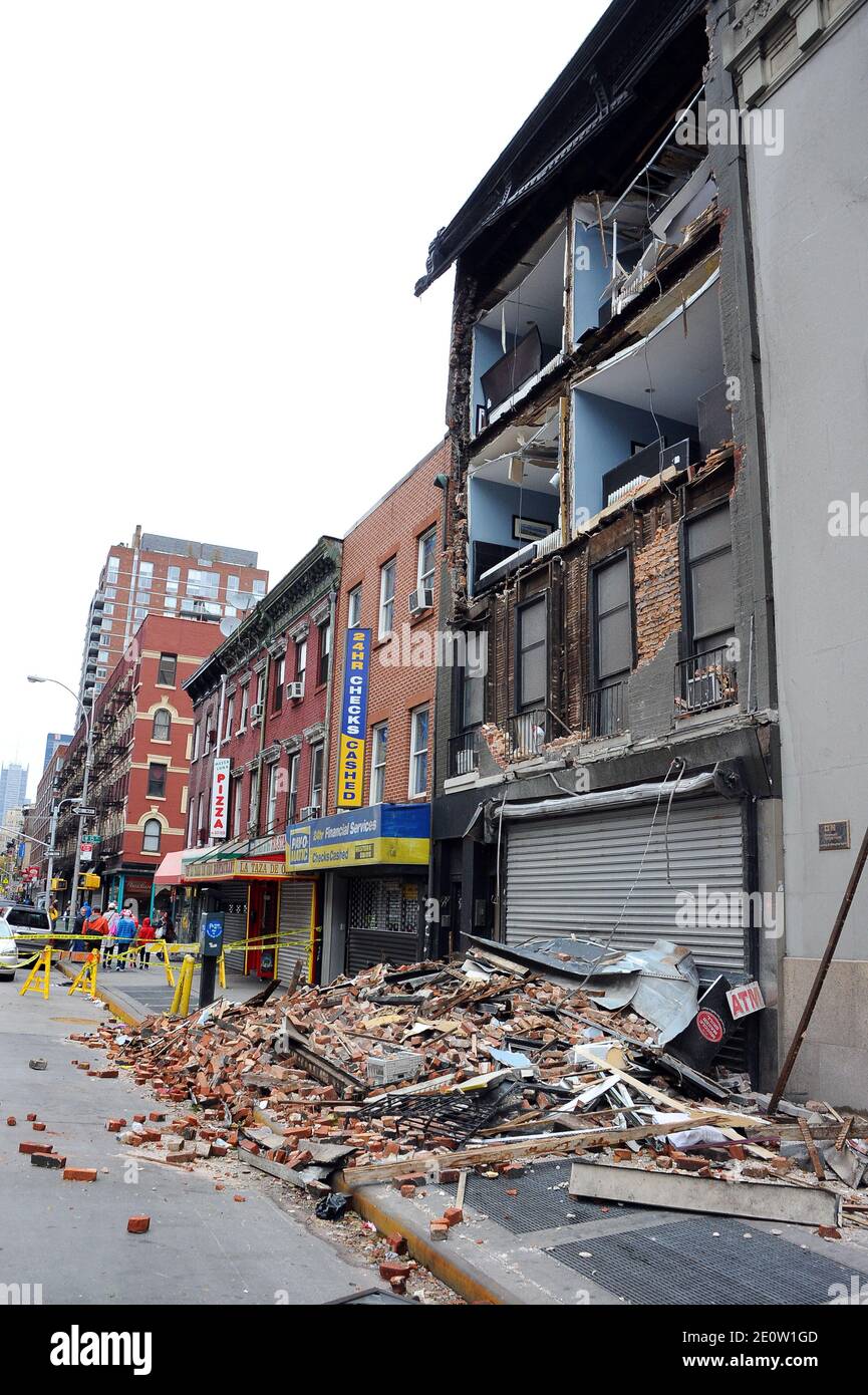 Vista dell'edificio collassato a Chelsea dopo l'uragano Sandy a New York City, NY, USA, il 31 ottobre 2012. Foto di Morgan Dessalles/ABACAPRESS.COM Foto Stock