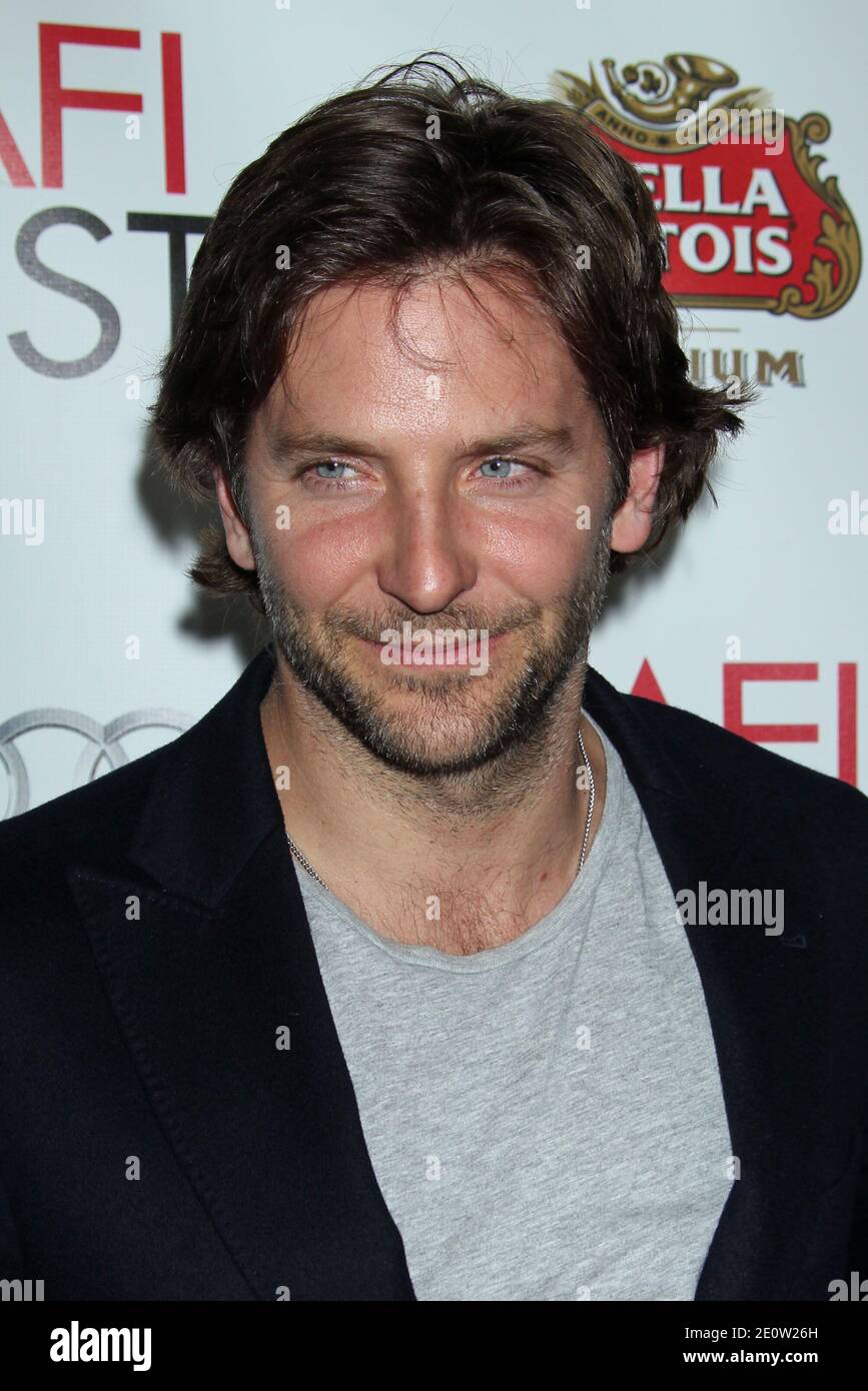 Bradley Cooper partecipa alla proiezione speciale del Playbook di Silver Linings di AFI Film Fest, presso l'Egyptian Theatre di Hollywood, Los Angeles, CA, USA, il 2 novembre 2012. Foto di Baxter/ABACAPRESS.COM Foto Stock