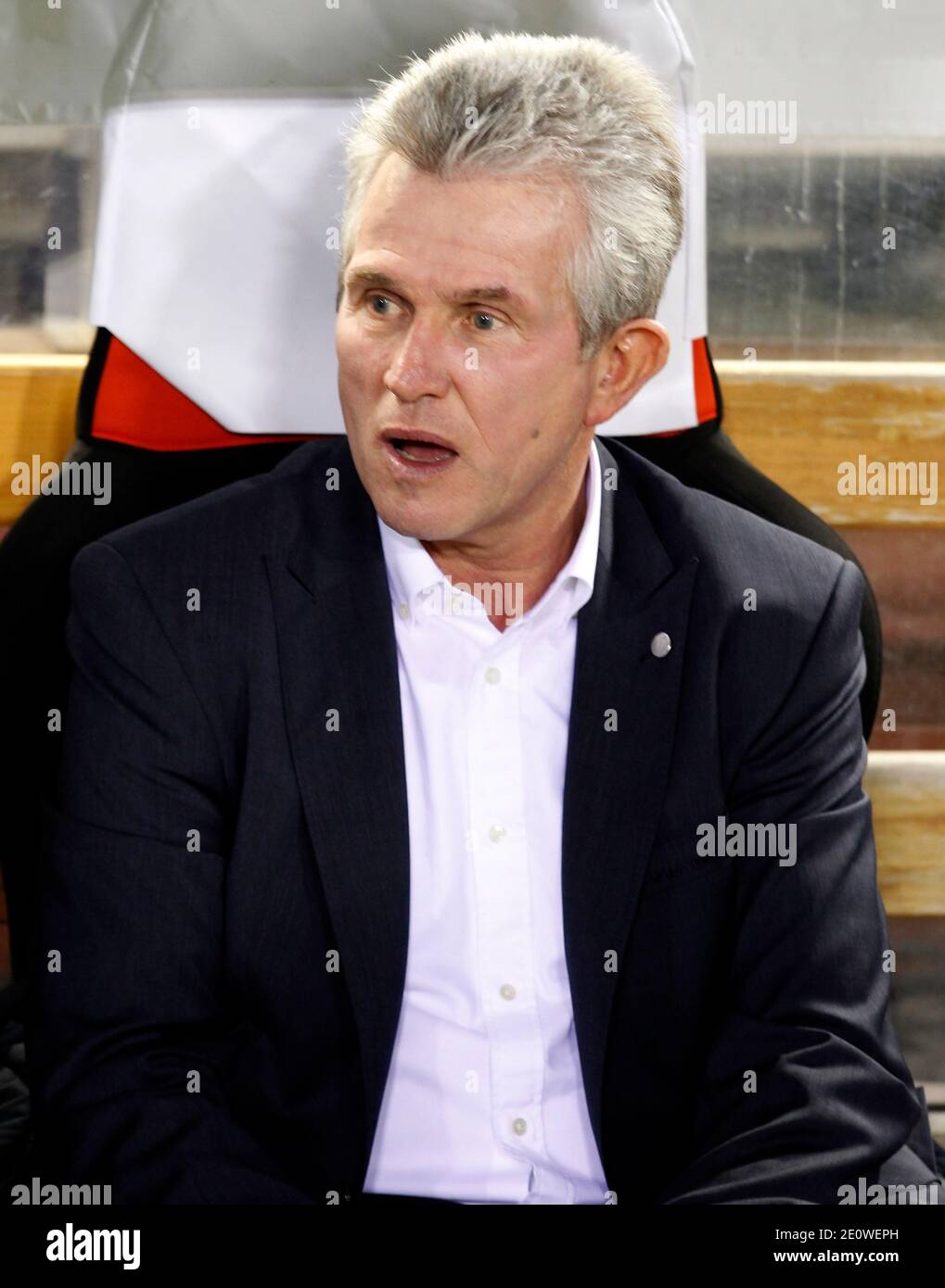 ´s allenatore della Bayern Jupp HEyNCKES durante la partita di calcio della UEFA Champions League, Valencia CF vs FC Bayern Munchen allo stadio Mestalla di Valencia, Spagna, il 20 novembre 2012. Foto di Giuliano Bevilacqua/ABACAPRESS.COM Foto Stock