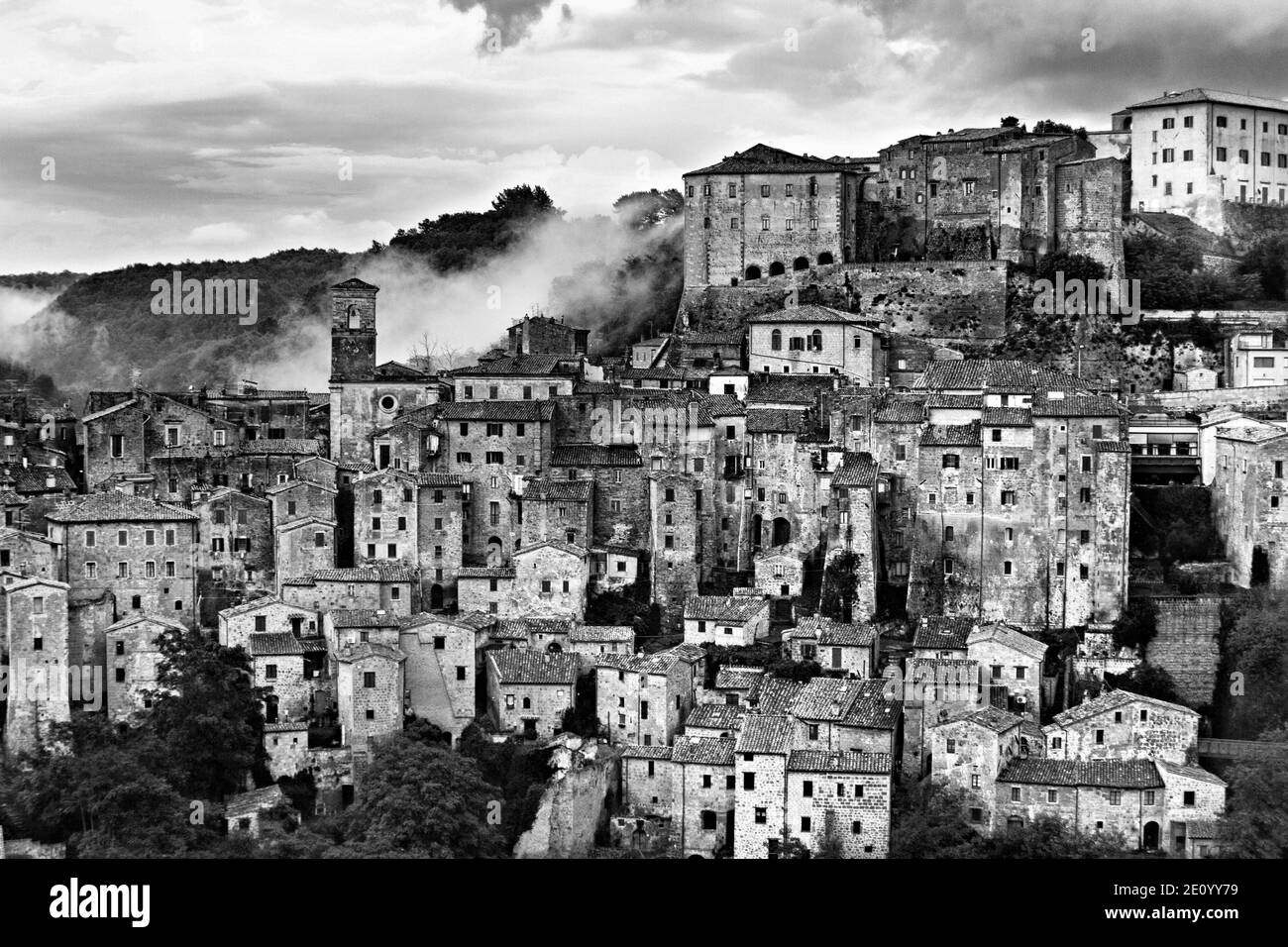 Case storiche della città di tufo, Sorano, Provincia di Grosseto, Toscana, Italia Foto Stock