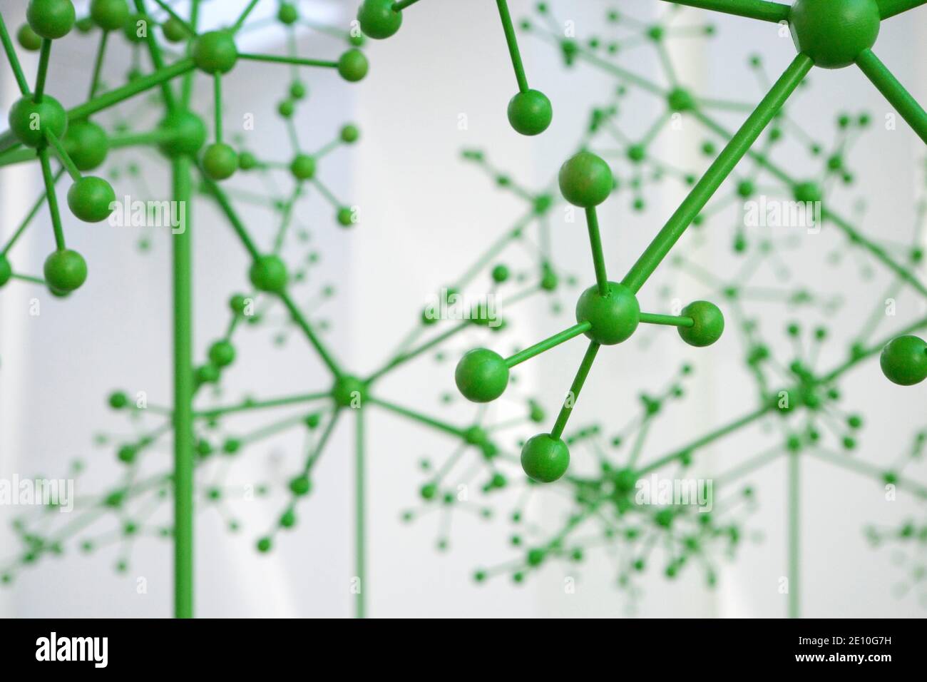 Forme astratte che ricordano una struttura atomica Foto Stock