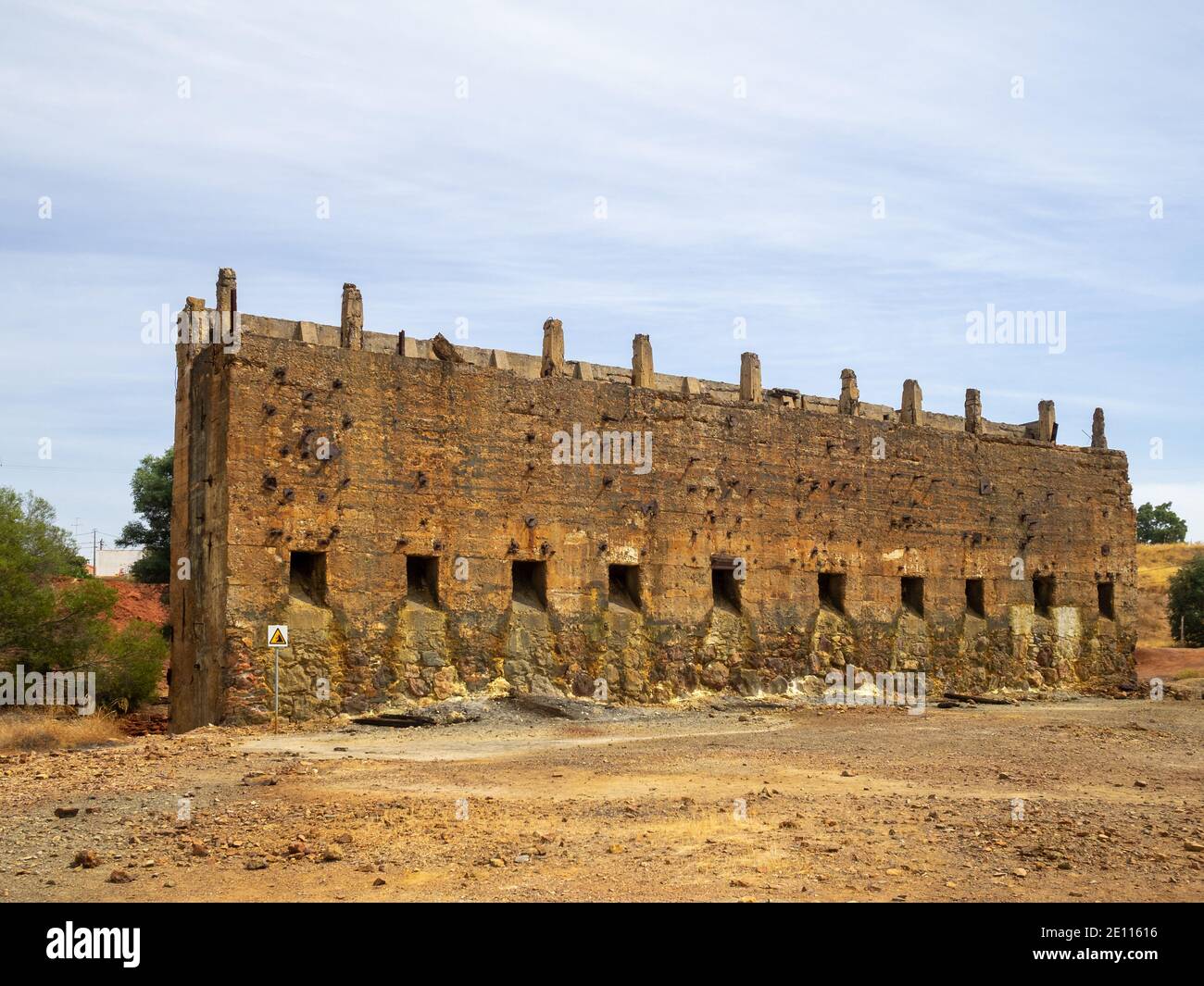 Porto minerario in rovina di Mina de São Domingos Foto Stock