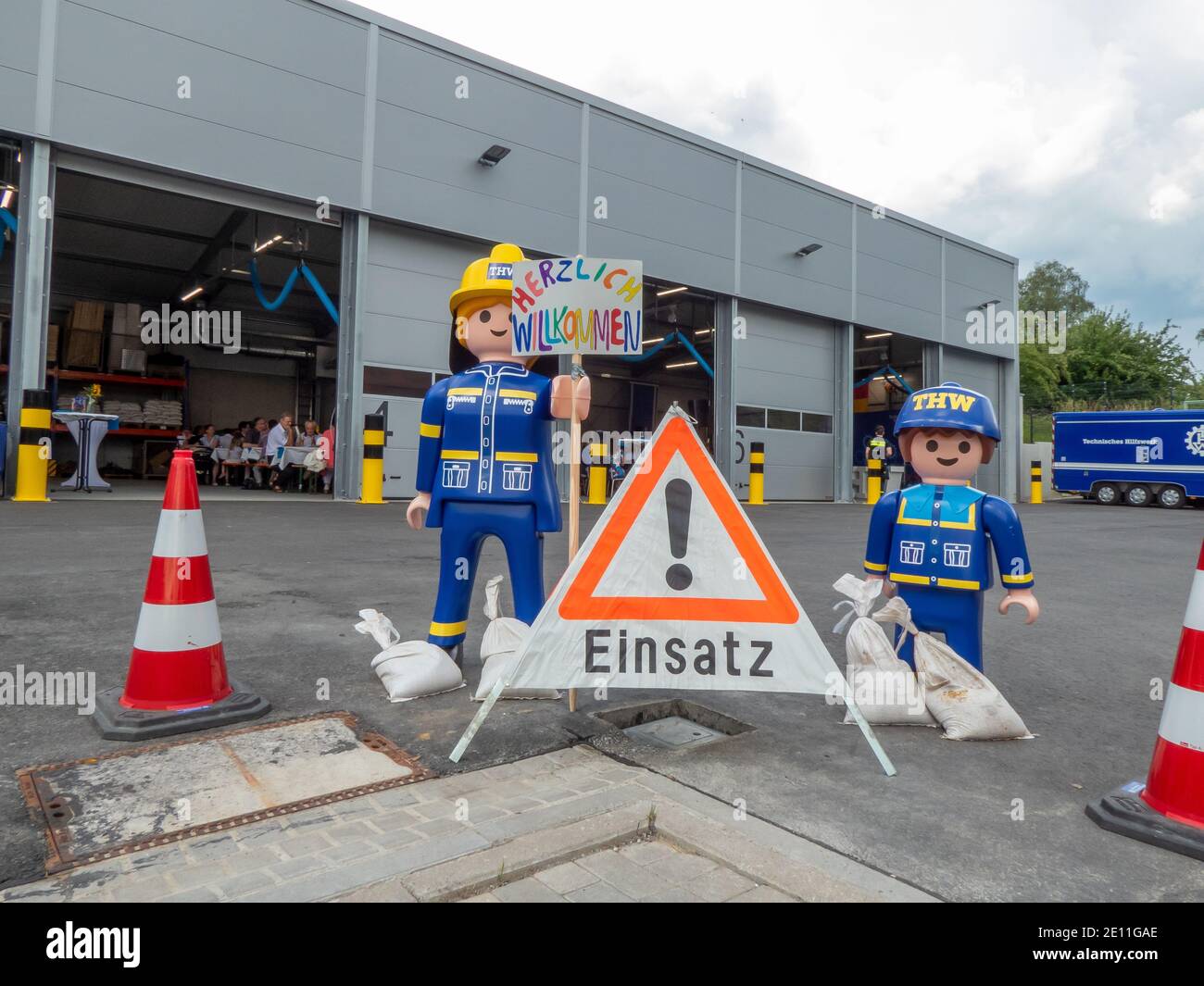 Neckargemuend, Germania: 6 luglio 2018: Inaugurazione della nuova stazione locale dell'Agenzia federale tedesca per il Soccorso tecnico THW (Technisches Foto Stock
