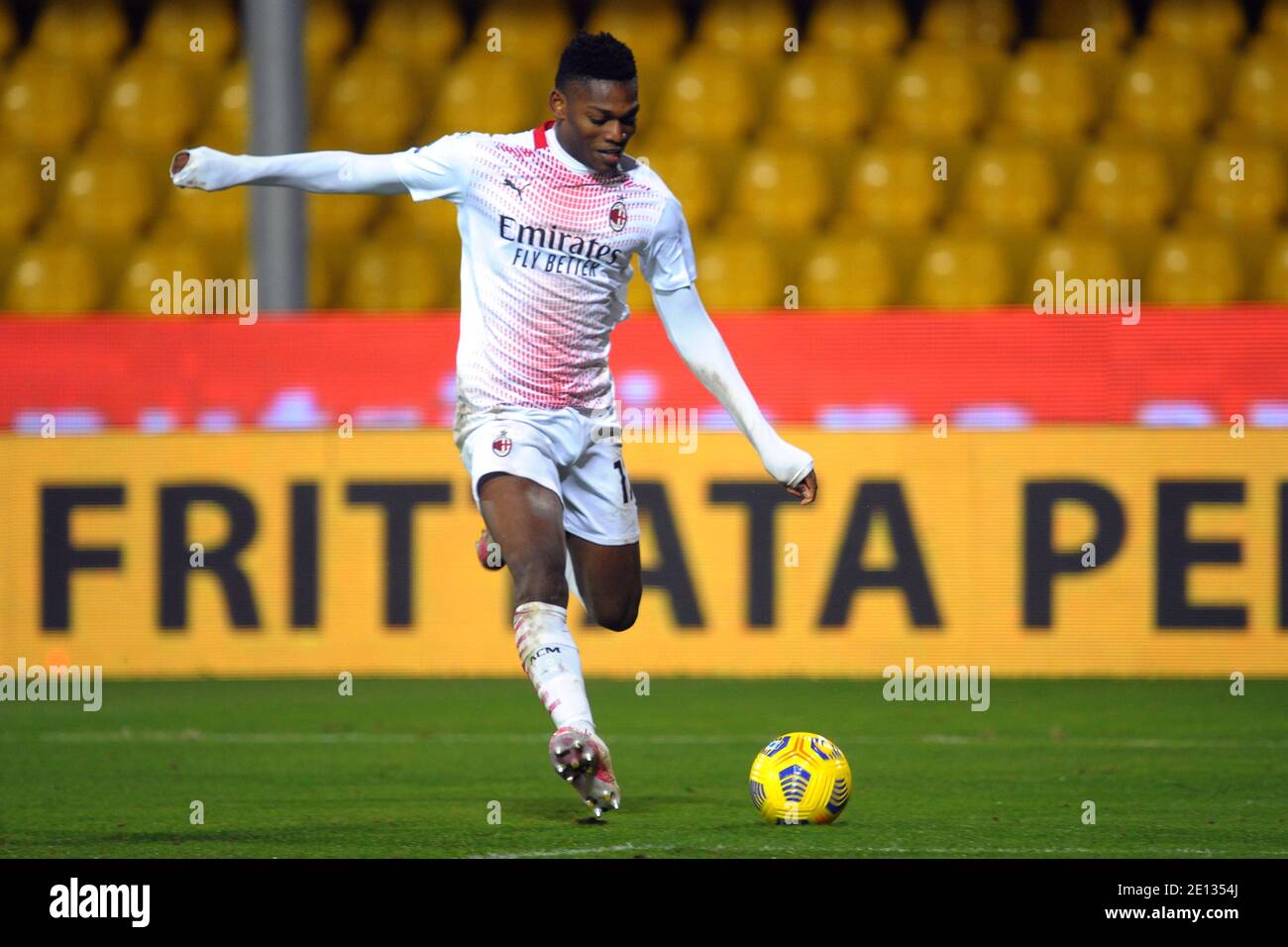 Benevento, Italia. 3 gennaio 2021. Rafael le durante Benevento Calcio vs AC Milan, Serie calcistica Italiana A match in benevento, Italia, Gennaio 03 2021 Credit: Independent Photo Agency/Alamy Live News Foto Stock