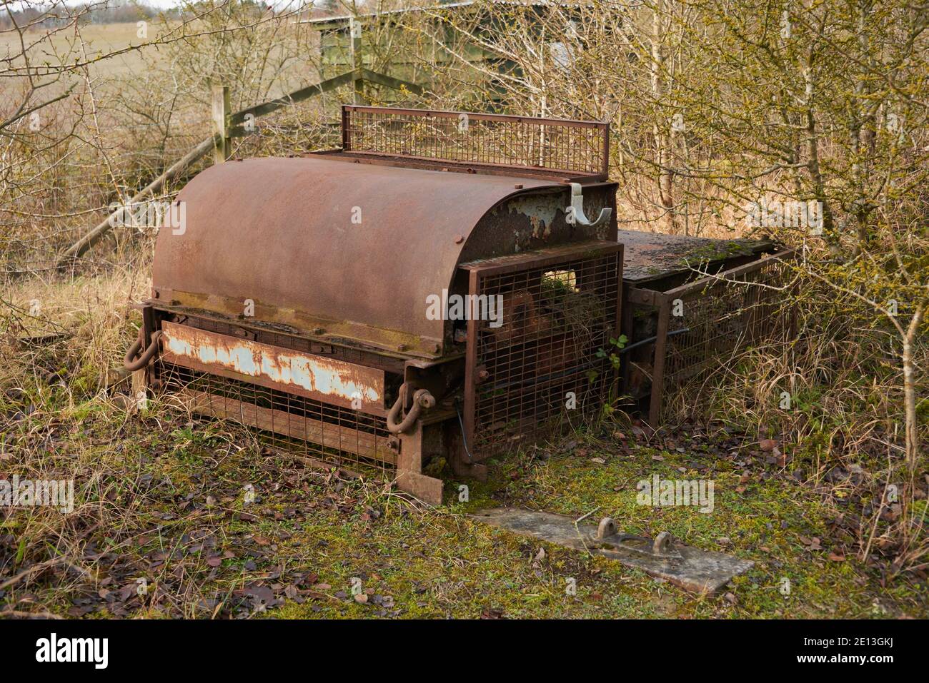 RSPB Reserve College Lake Hertfordshire, materiale di estrazione arrugginente Foto Stock