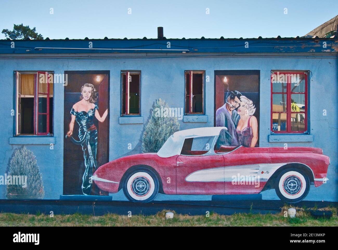 Murale a Blue Swallow Motel sulla storica Route 66 in Tucumcari, Nuovo Messico, STATI UNITI D'AMERICA Foto Stock
