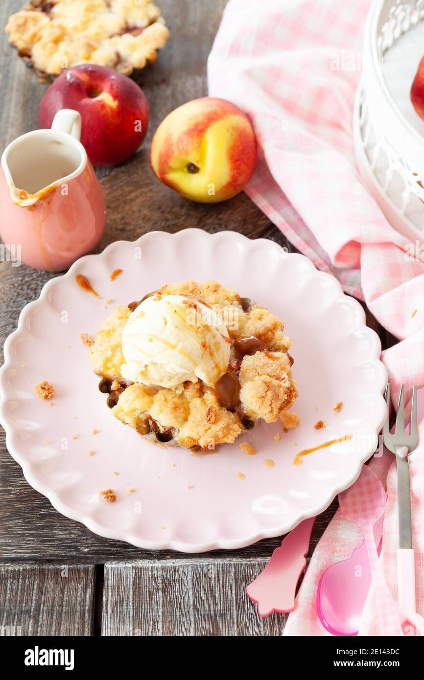 Pesca crumble UNA modalità la Foto Stock