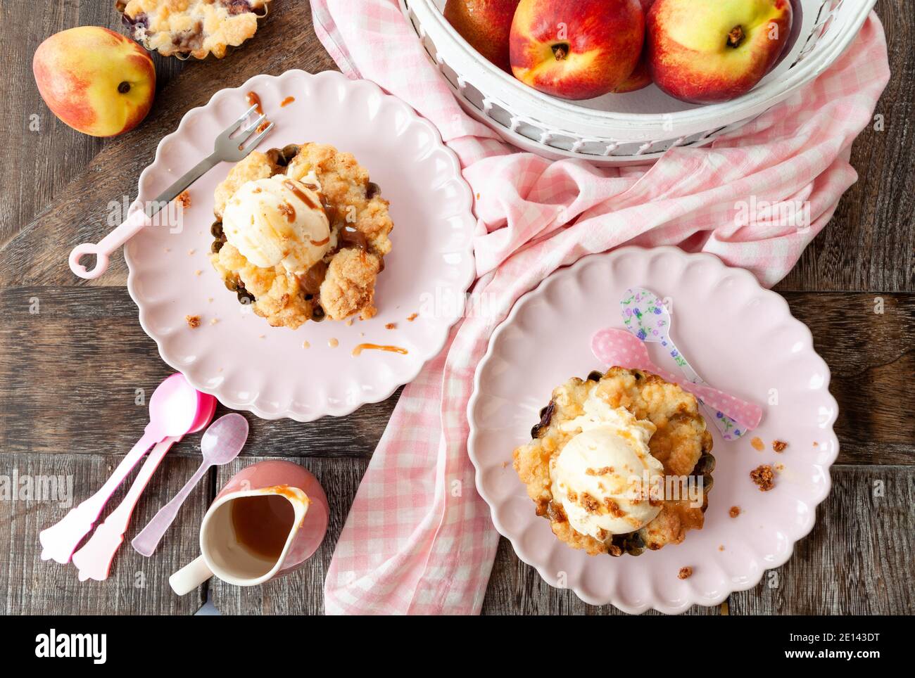 Pesca crumble UNA modalità la Foto Stock