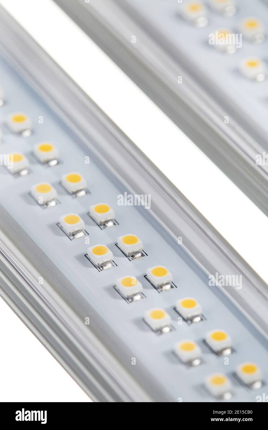 Prodotto di illuminazione a LED MHT fotografato su sfondo bianco Foto Stock