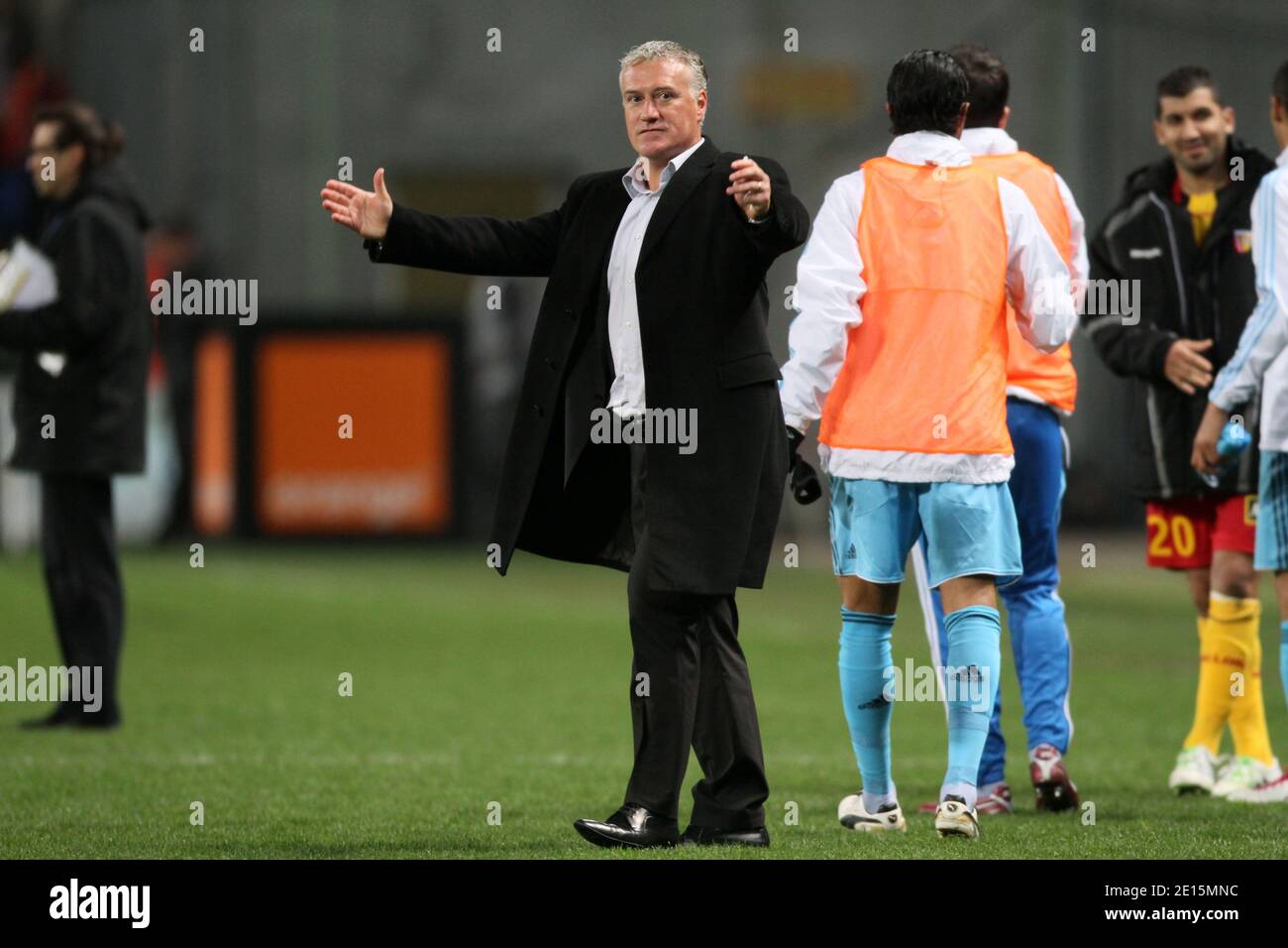 Didier Deschamps, allenatore di Marsiglia durante la prima partita di calcio della Lega francese, Lens Racing Club vs Olympique de Marseille allo stadio Bollaert di Lens, Francia settentrionale, il 3 aprile 2011. Marsiglia ha vinto 1-0. Foto di Sylvain Lefevre/ABACAPRESS.COM Foto Stock