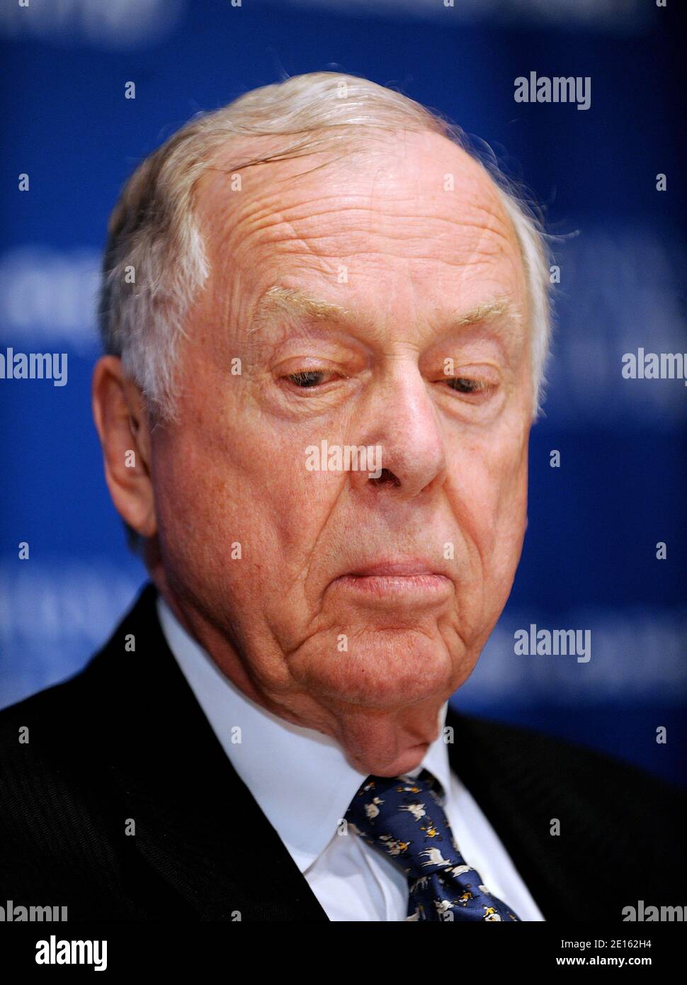 Il CEO di BP Capital Management T. Boone Pickens parla a un pranzo del National Press Club per discutere 'energia rinnovabile e alternativa' 19 aprile 2011 a Washington DC, USA.Photo by Olivier Douliery/ABACAPRESS.COM Foto Stock