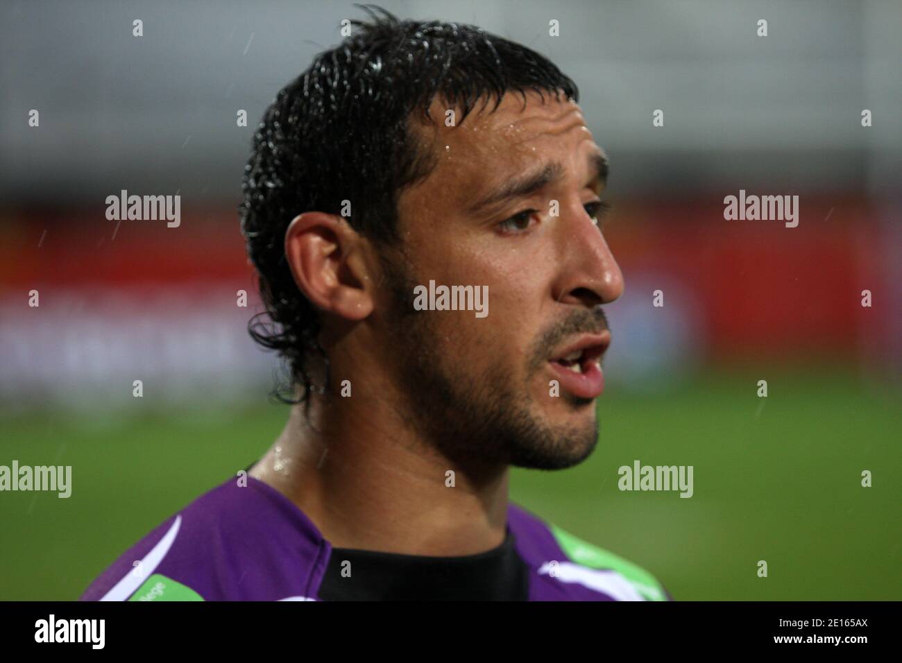 Paul Sykes di Bradford Bull durante la partita di rugby Superleague, Catalans Dragons vs Bradford Bulls allo stadio Gilbert Brutus di Perpignan, Francia, il 25 aprile 2011. La partita si è conclusa con un sorteggio di 8-8. Foto di Michel Clementz/ABACAPRESS.COM Foto Stock