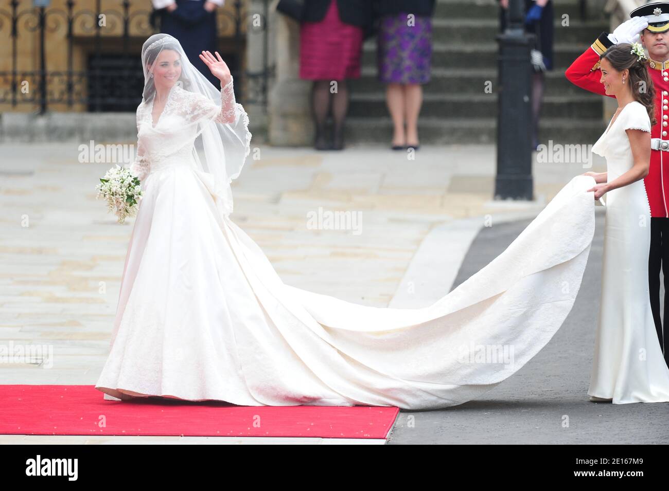 Kate Middleton arriva a Westminster per il suo matrimonio con il principe William, a Londra, Regno Unito, il 29 aprile 2011. Foto di Frederic Nebinger/ABACAPRESS.COM Foto Stock