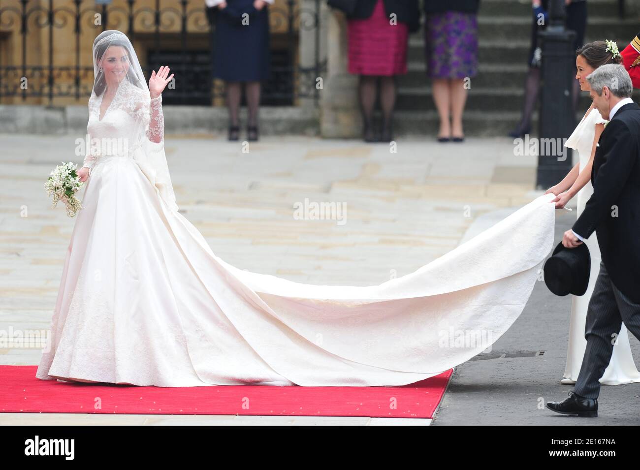 Kate Middleton arriva con suo padre Michael Middleton a Westminster per il suo matrimonio con il principe William, a Londra, Regno Unito, il 29 aprile 2011. Foto di Frederic Nebinger/ABACAPRESS.COM Foto Stock