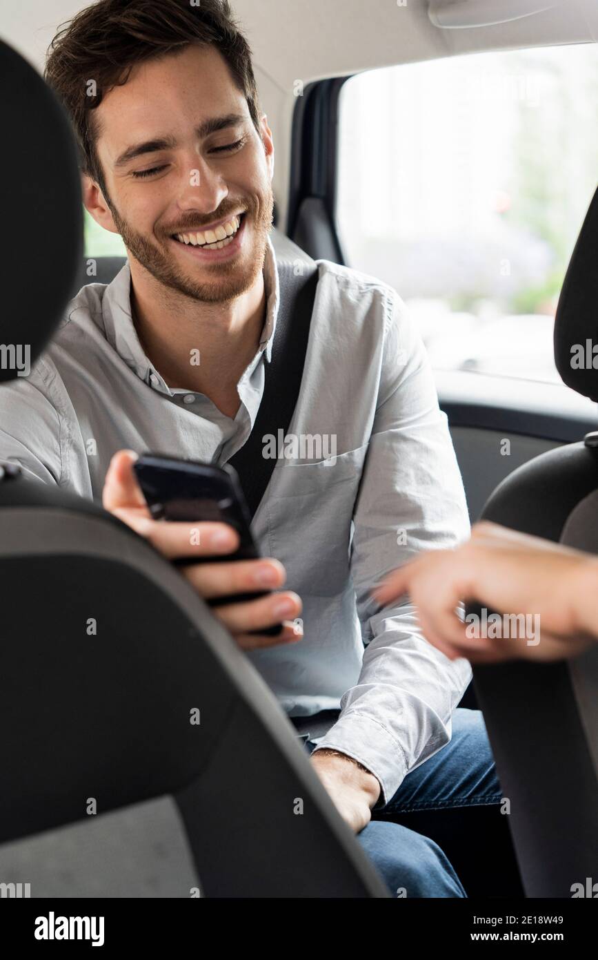 Touch screen di puntamento manuale del conducente del taxi Foto Stock