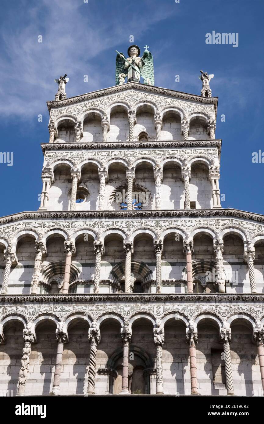 Italia, Toscana: Lucca. Chiesa di San Michele in Foro Foto Stock