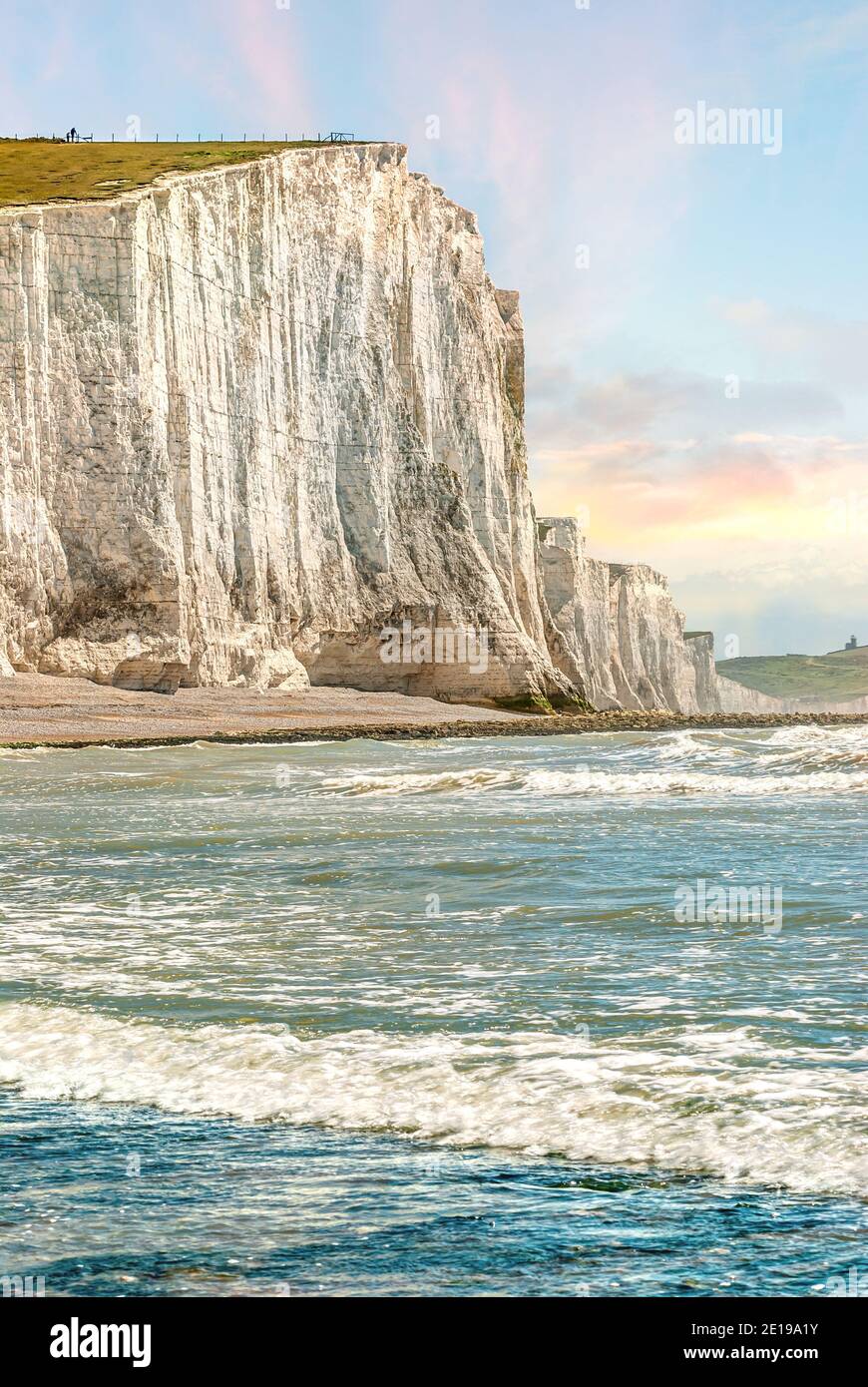 Formazione di sette Sorelle Cliff al crepuscolo, Eastbourne, East Sussex, Inghilterra Foto Stock