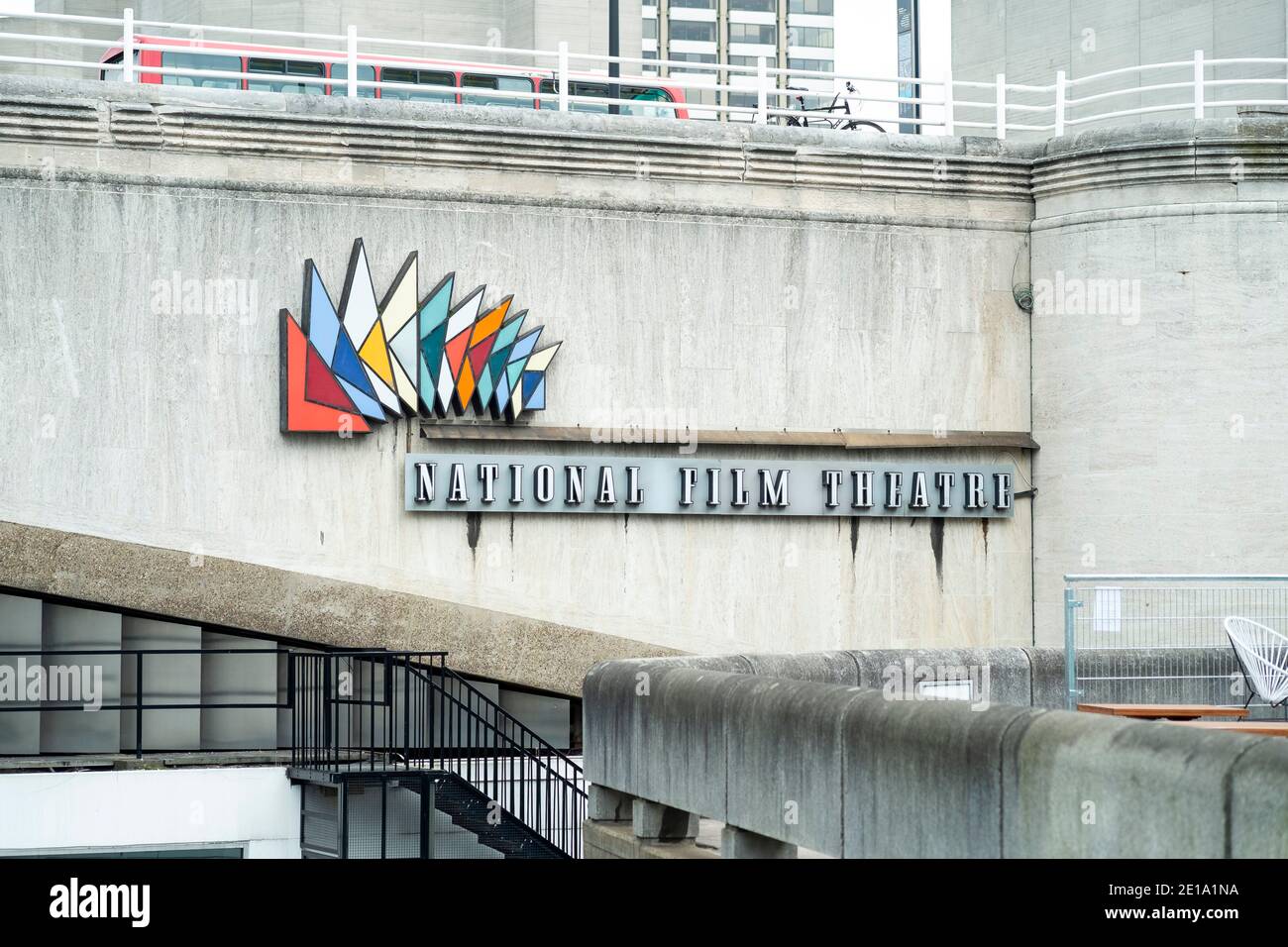 Londra, Inghilterra: 17 lug, 2012. National Film Theatre Sign Southbank Alamy Stock Image/Jayne Russell Foto Stock