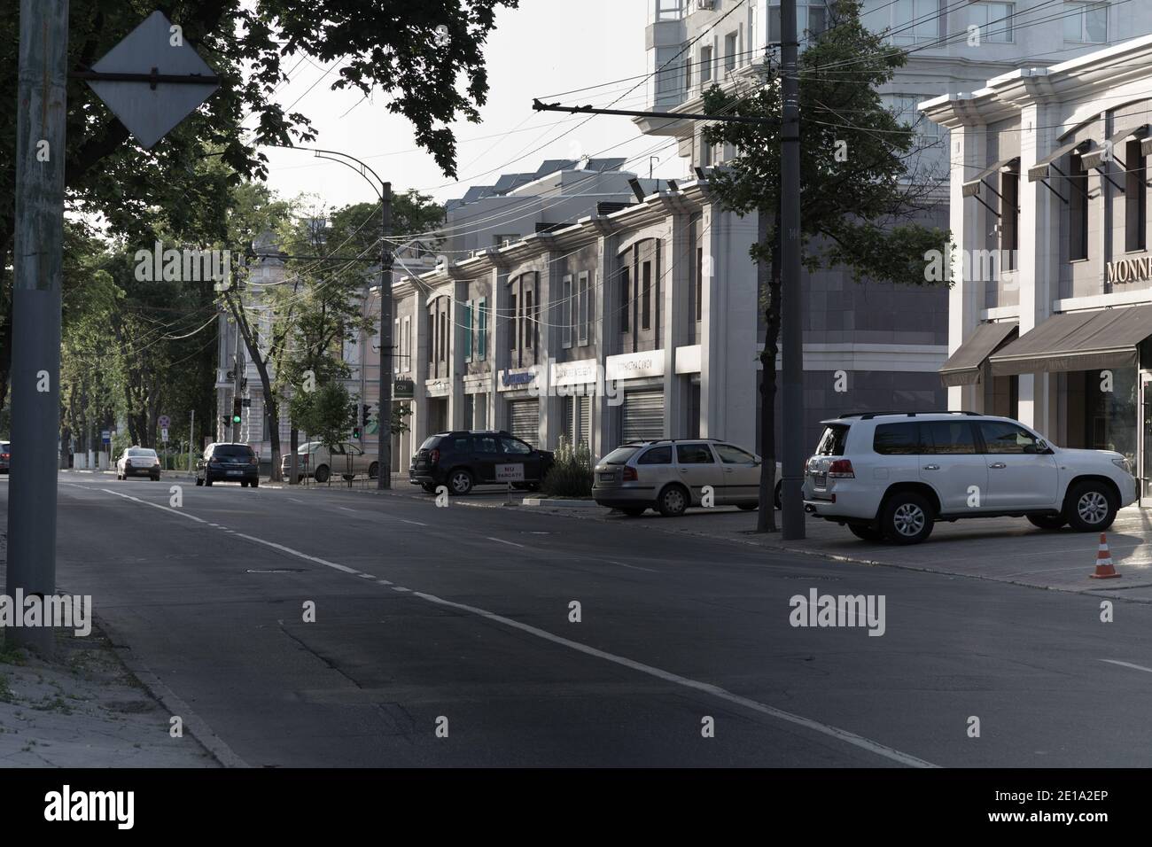 Vecchia casa al 98 di via Bucuresti a Chisinau. Repubblica di Moldavia. 7 giugno 2020. Foto Stock