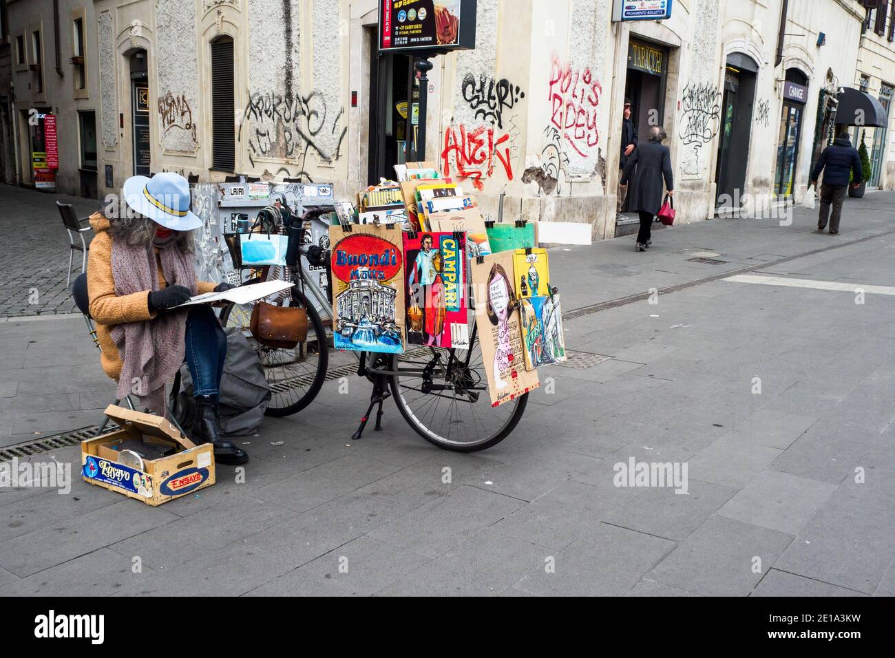 Artista di strada in Largo di Torre Argentina - Roma, Italia Foto Stock