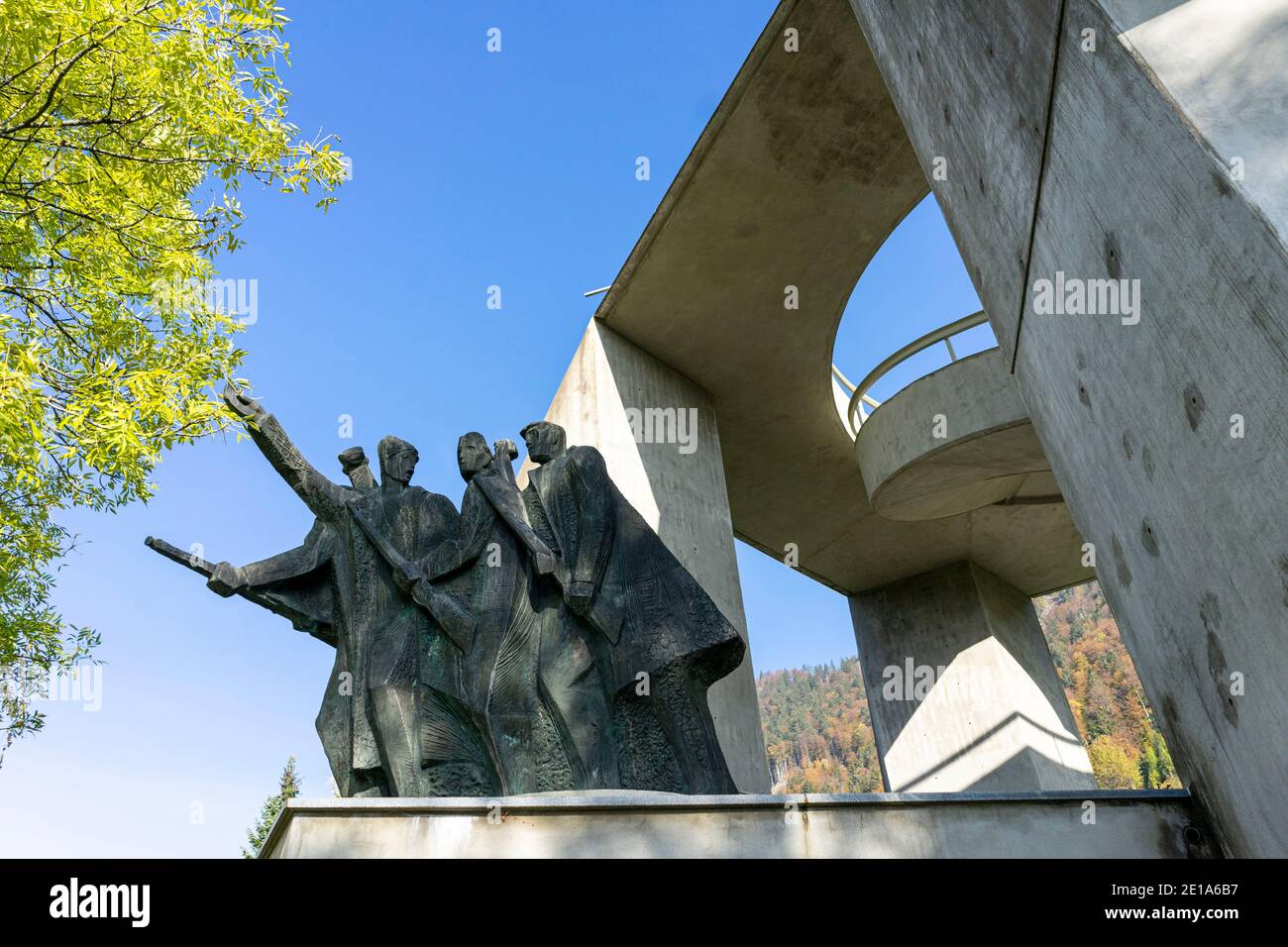 Bella scultura modernista a Drazgose, Slovenia Foto Stock