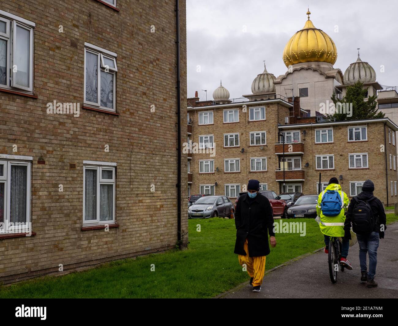 La cupola del Gurdwara Sri Singh Sabha a Southall, un sobborgo ad ovest di Londra. Foto Stock