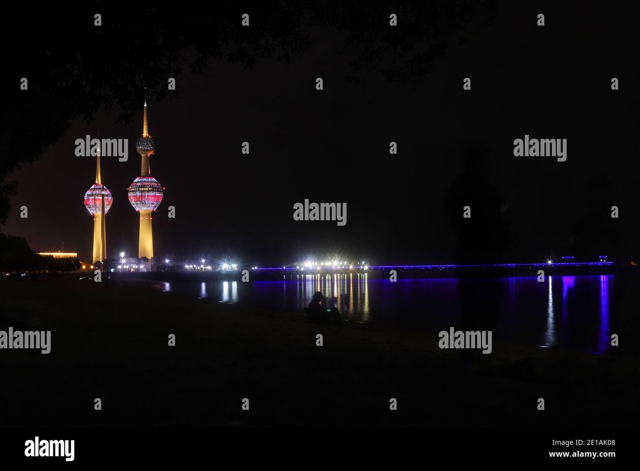 Kuwait City di notte Foto Stock