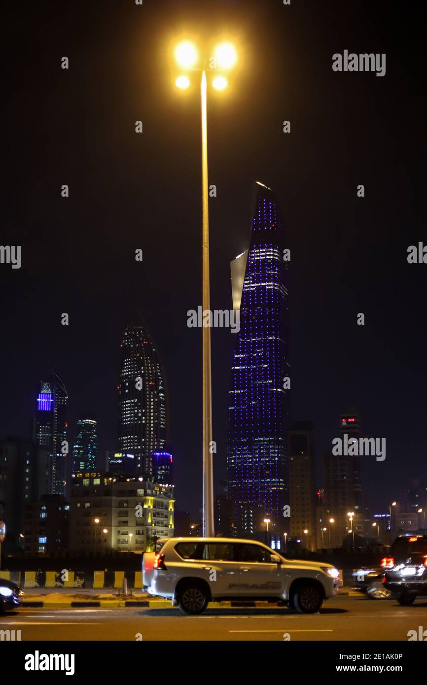 Kuwait City di notte Foto Stock