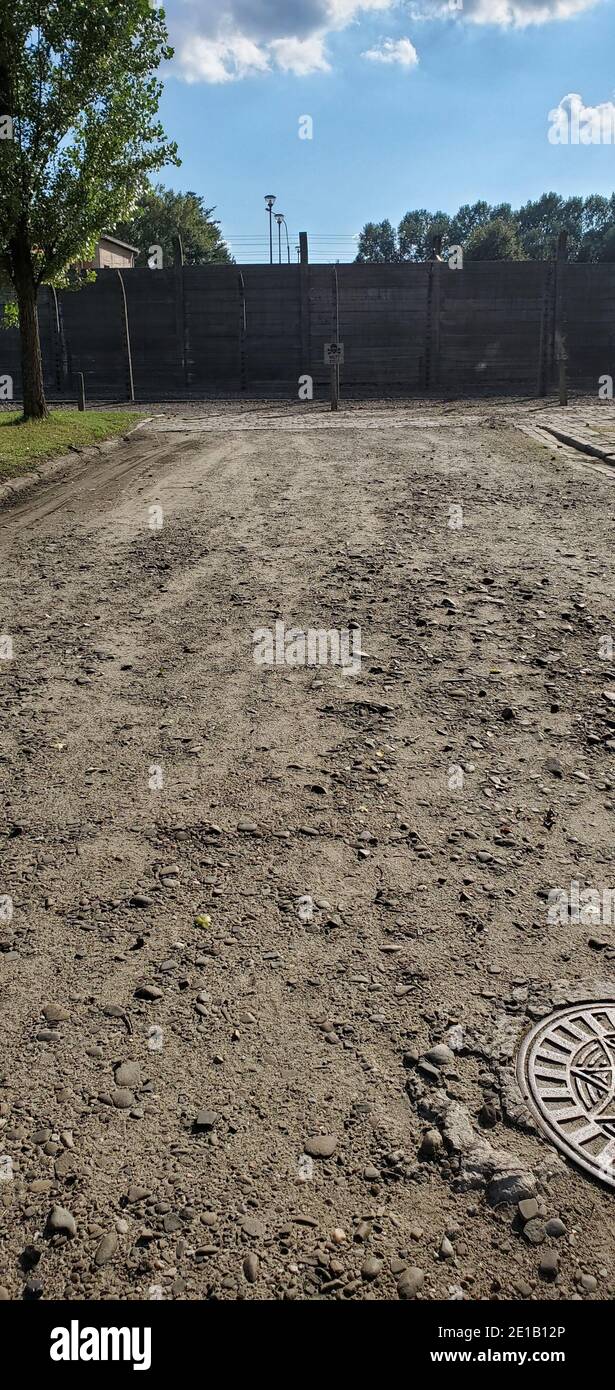 Muro morto nel campo di concentramento nazista Aushwitz i a Oswiecim, Polonia Foto Stock