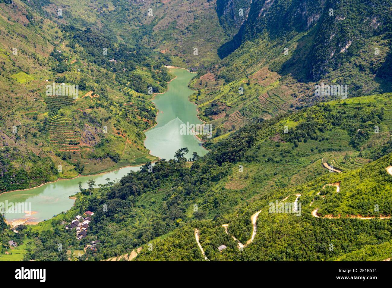 Fiume NHO Que a ha Giang Foto Stock