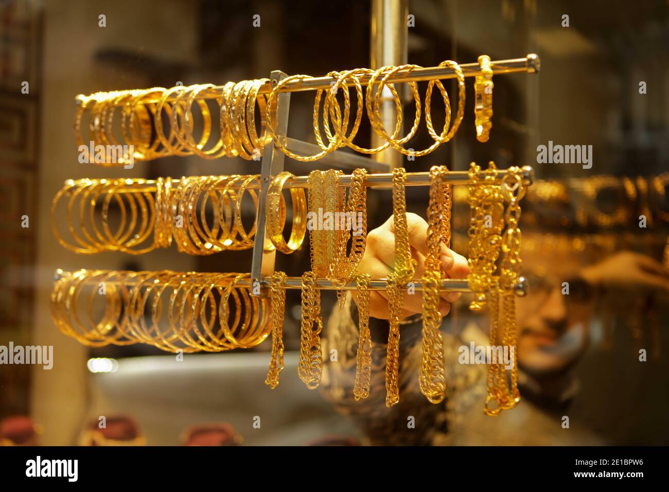 22 dicembre 2020, Gaziantep, Anatolia sudorientale, Turchia: Gaziantep,  Turchia. Gioielli in oro in un negozio di gioielleria nella città di  Gaziantep, nel sud della Turchia. In Anatolia si ritiene che la tradizione