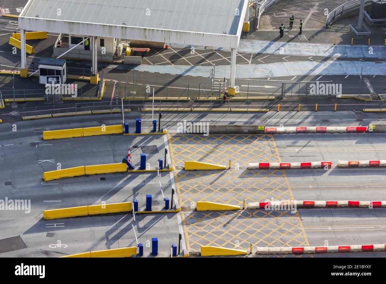 Porto vuoto di dover il 1 gennaio 2021. Il giorno in cui il Regno Unito ha lasciato l’UE. Tutto tranquillo sulle strade di dover e dintorni. Foto Stock