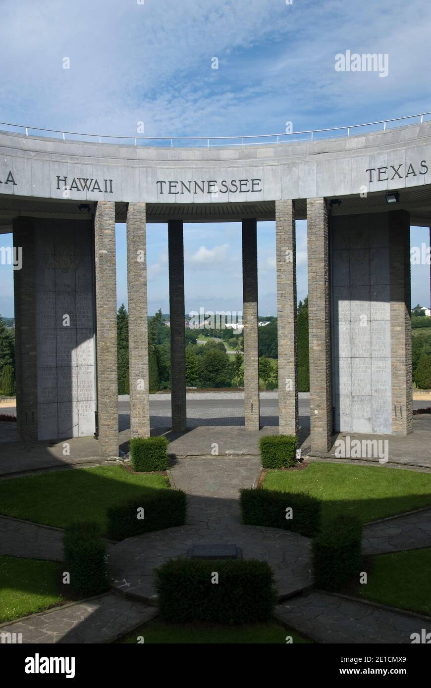 Il Memoriale di Mardasson onora i soldati americani della Battaglia dei Bulge della seconda Guerra Mondiale, vicino a Bastogne, Belgio. Foto Stock