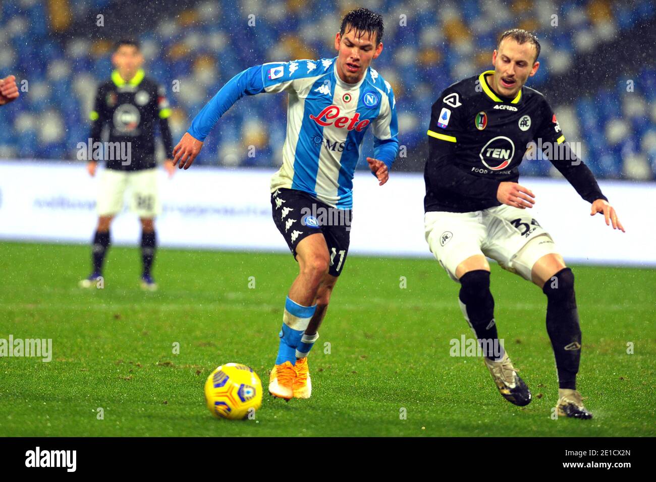 Napoli, Italia. 6 gennaio 2021. Napoli, Italia, Diego Armando Maradona Stadium, 06 gennaio 2021, Hirving Lozano ( Napoli ) durante SSC Napoli vs Spezia Calcio - Calcio italiano Serie A match Credit: Renato Olimpio/LPS/ZUMA Wire/Alamy Live News Foto Stock