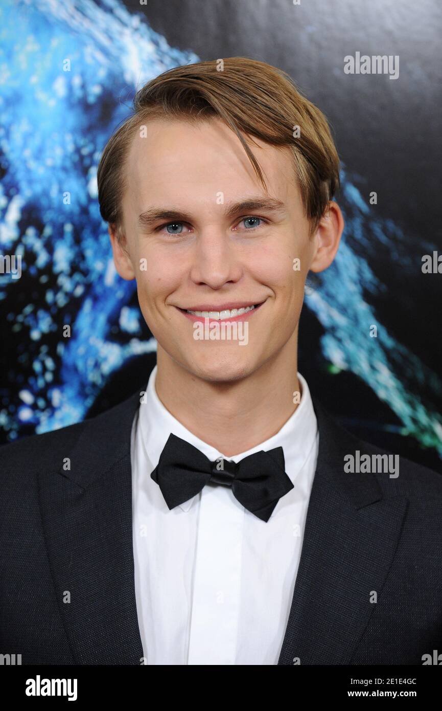 Rhys Wakefield partecipa alla prima del "Sanctum" degli Universal Studio al Grauman's Chinese Theatre il 31 gennaio 2011 a Hollywood, California. Foto di Lionel Hahn/ABACAPRESS.COM Foto Stock