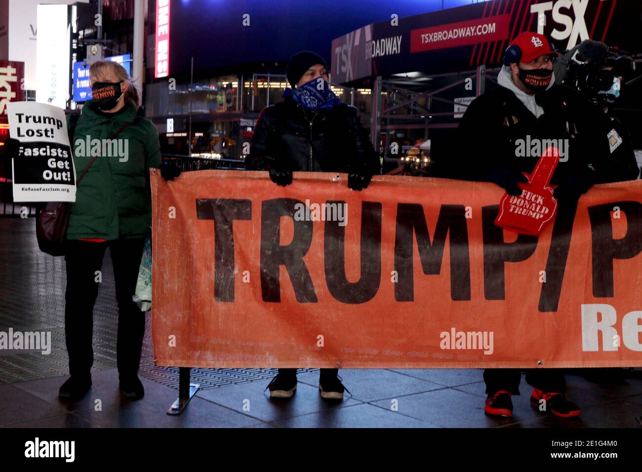 Protestando contro lo storming del Congresso degli Stati Uniti, New York, NY USA Foto Stock