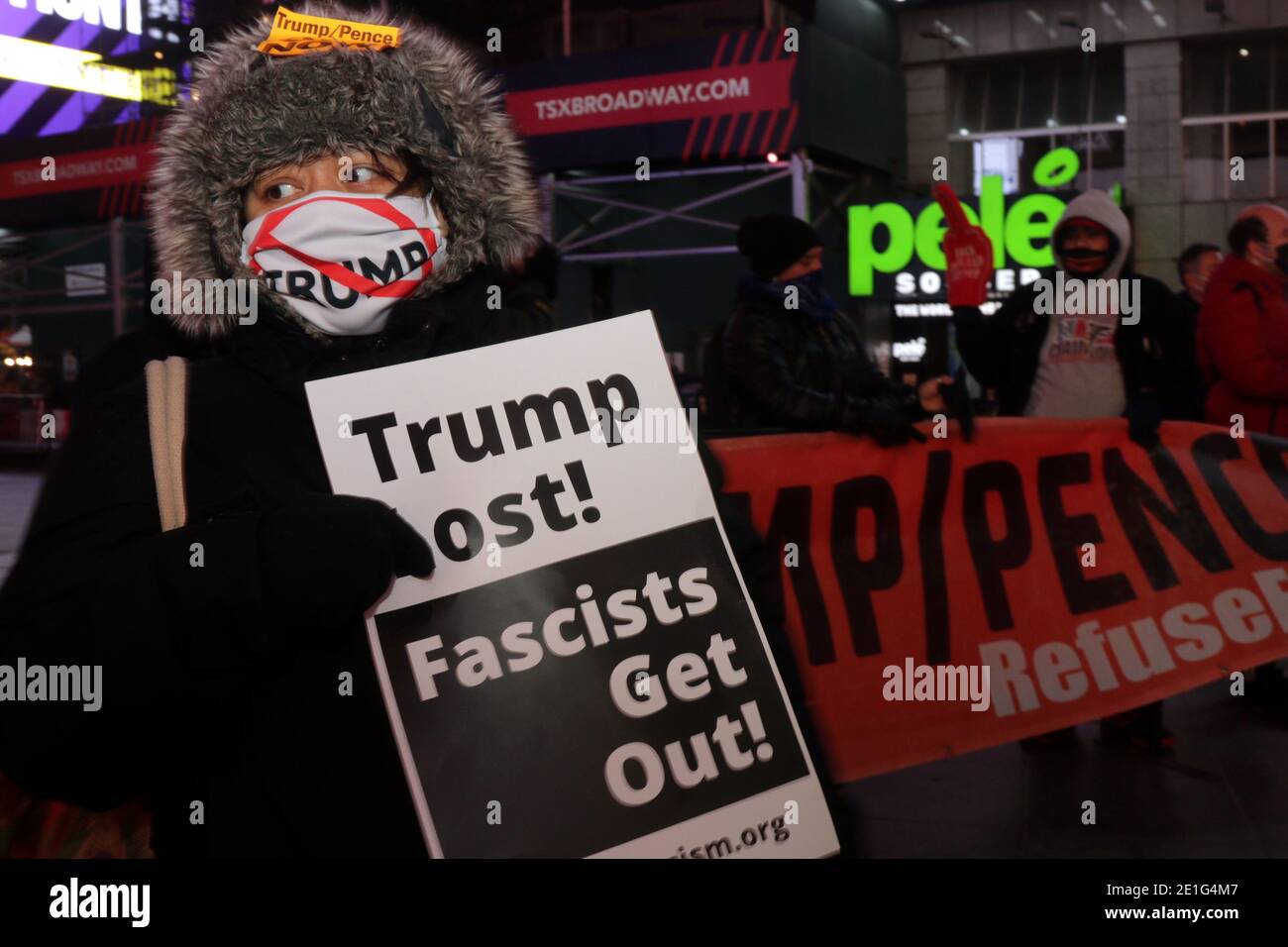 Protestando contro lo storming del Congresso degli Stati Uniti, New York, NY USA Foto Stock