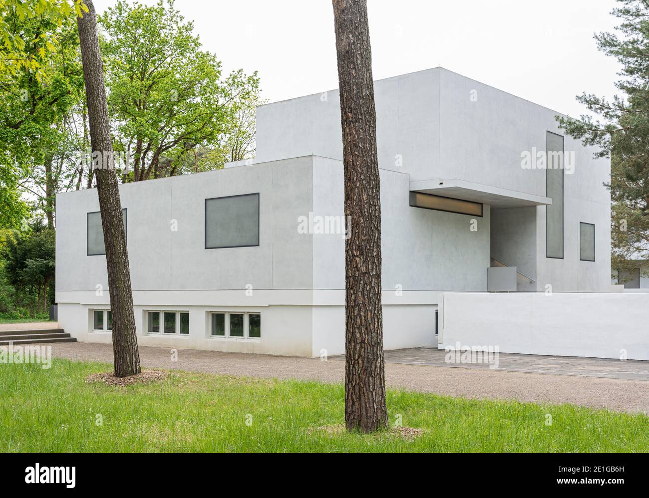 Vista esterna del Masters' Houses, Dessau, Sassonia-Anhalt, Germania. 1925-1926 e 2010-2014. Edificio espositivo. Foto Stock