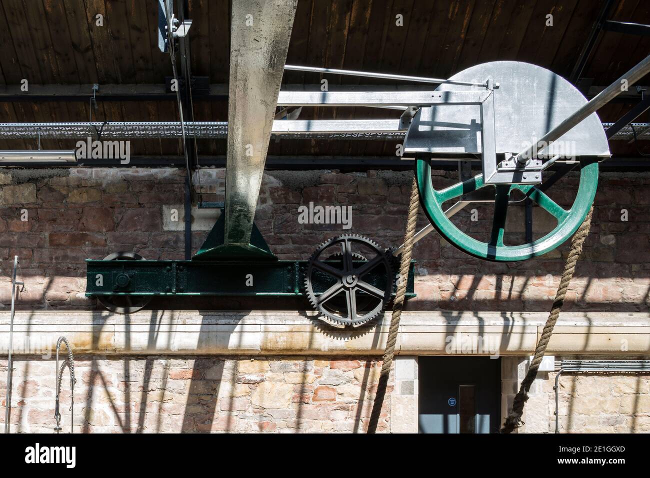 Dettagli interni, The Borders Distillery, Hawick, Scozia, Regno Unito. Vincitore del premio Architects Journal Retrofit Award 2018 e del Civic Trust Award 2019 Foto Stock