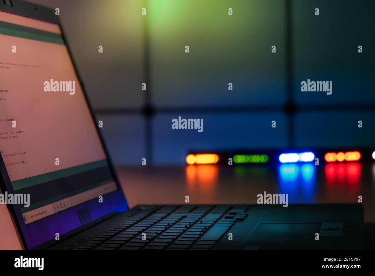 Codice programma del calcolatore sullo schermo del portatile Foto Stock