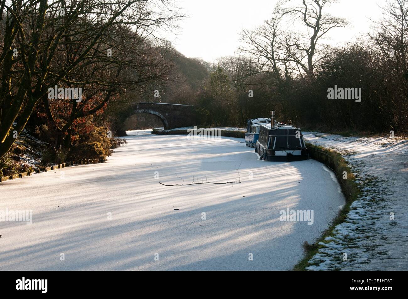 Inverno sul canale di Leeds a Liverpool vicino a Wheelton, Chorley, Regno Unito Foto Stock