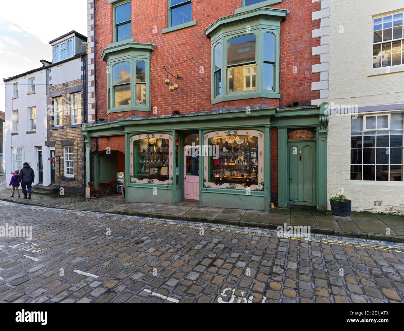 Negozio di articoli da regalo e alimentari Betsy e Bo a Staithes, North Yorkshire Foto Stock