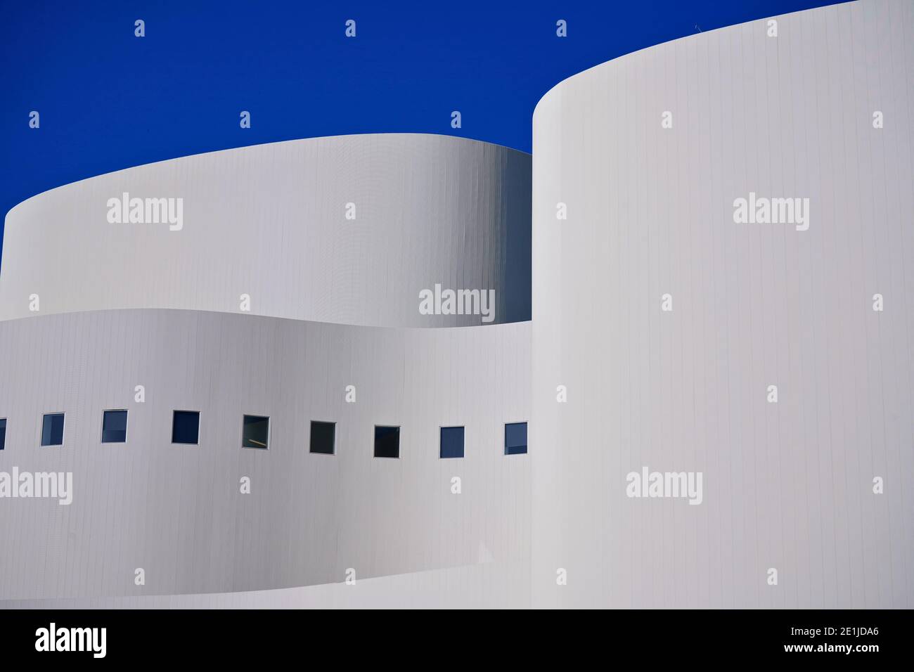 Il teatro Düsseldorfer Schauspielhaus, costruito dal 1965 al 1969. Ha aperto nel 1970. Architetto: Bernhard Pfau. Foto Stock