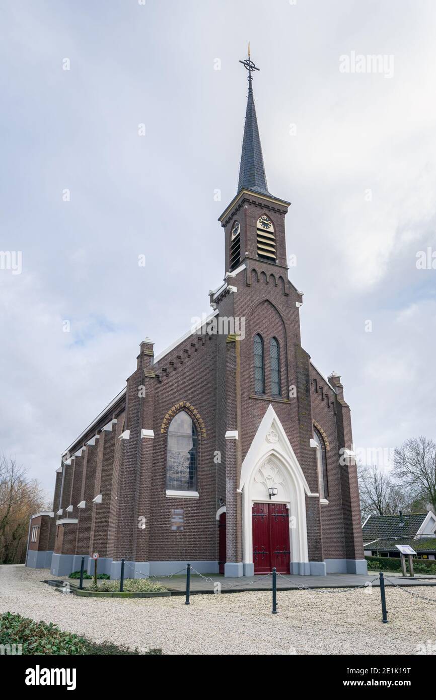 Vecchia chiesa picturesee nel piccolo villaggio di Meije in La parte occidentale dell'Olanda Foto Stock