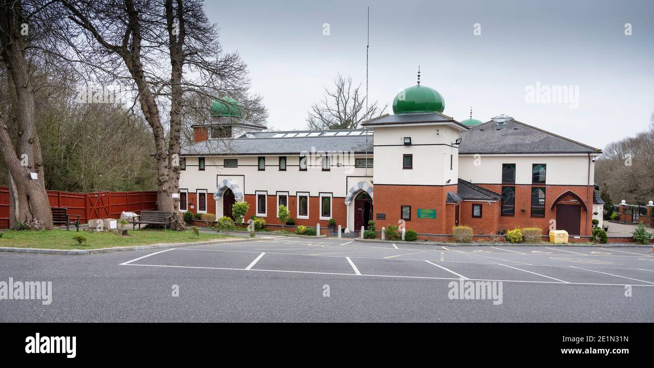 Esterno della moschea di Broadfield Crawley, Crawley, West Sussex, Regno Unito Foto Stock