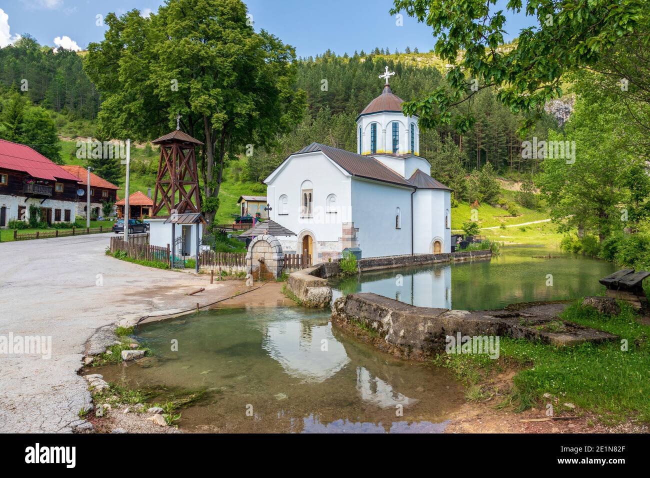 Etno villaggio Stitkovo, popolare destinazione turistica. Serbia Foto Stock