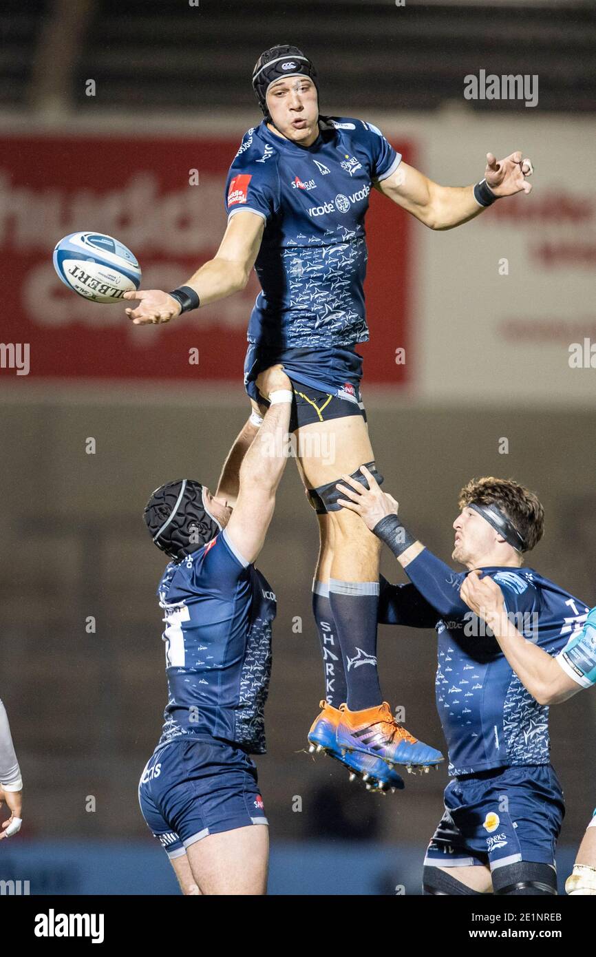 Salford, Lancashire, Regno Unito. 8 gennaio 2021; AJ Bell Stadium, Salford, Lancashire, Inghilterra; inglese Premiership Rugby, sale Sharks contro Worcester Warriors; JP du Preez of sale Sharks vince la line out Credit: Action Plus Sports Images/Alamy Live News Foto Stock