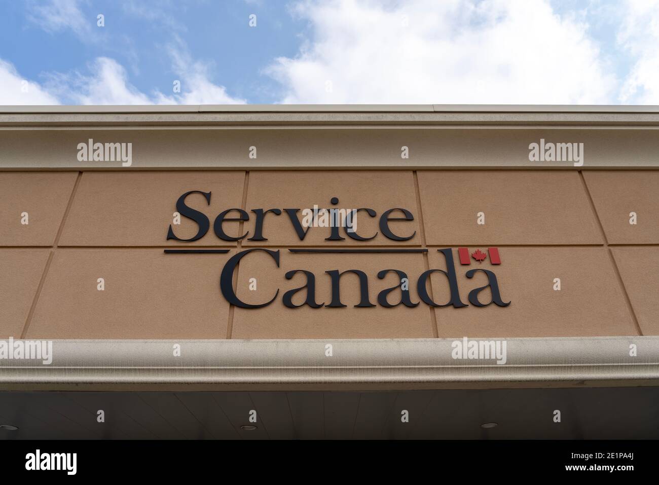 Cambridge, Ontario, Canada - 27 settembre 2020: Un segno di Service Canada è visto a Cambridge, Ontario, Canada. Foto Stock